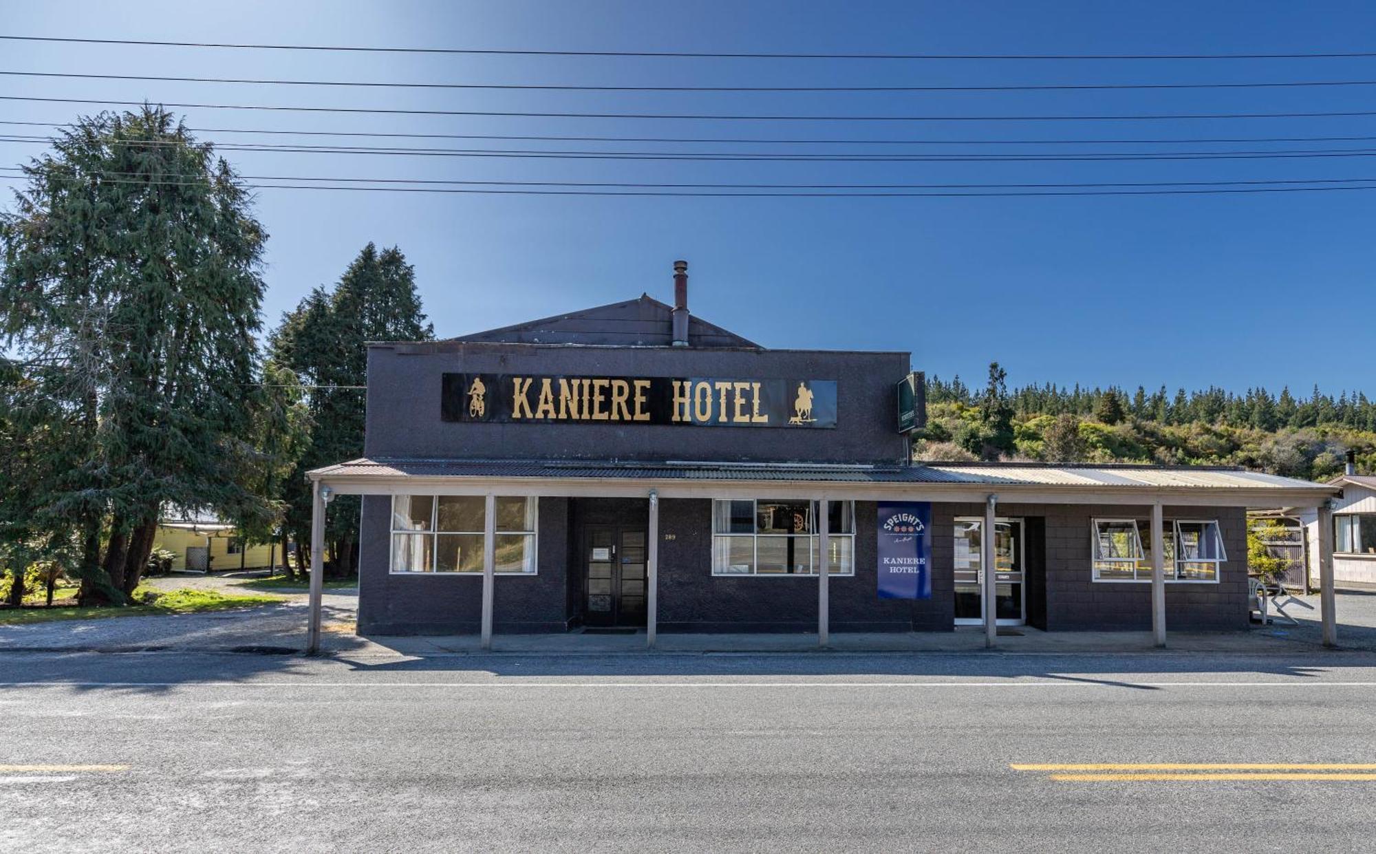 Kaniere Hotel Hokitika Esterno foto